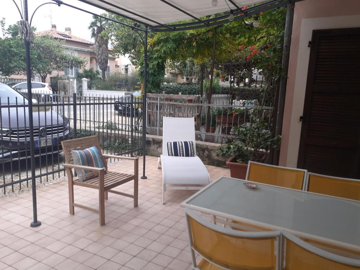 Bouganville House Senigallia Buitenkant foto